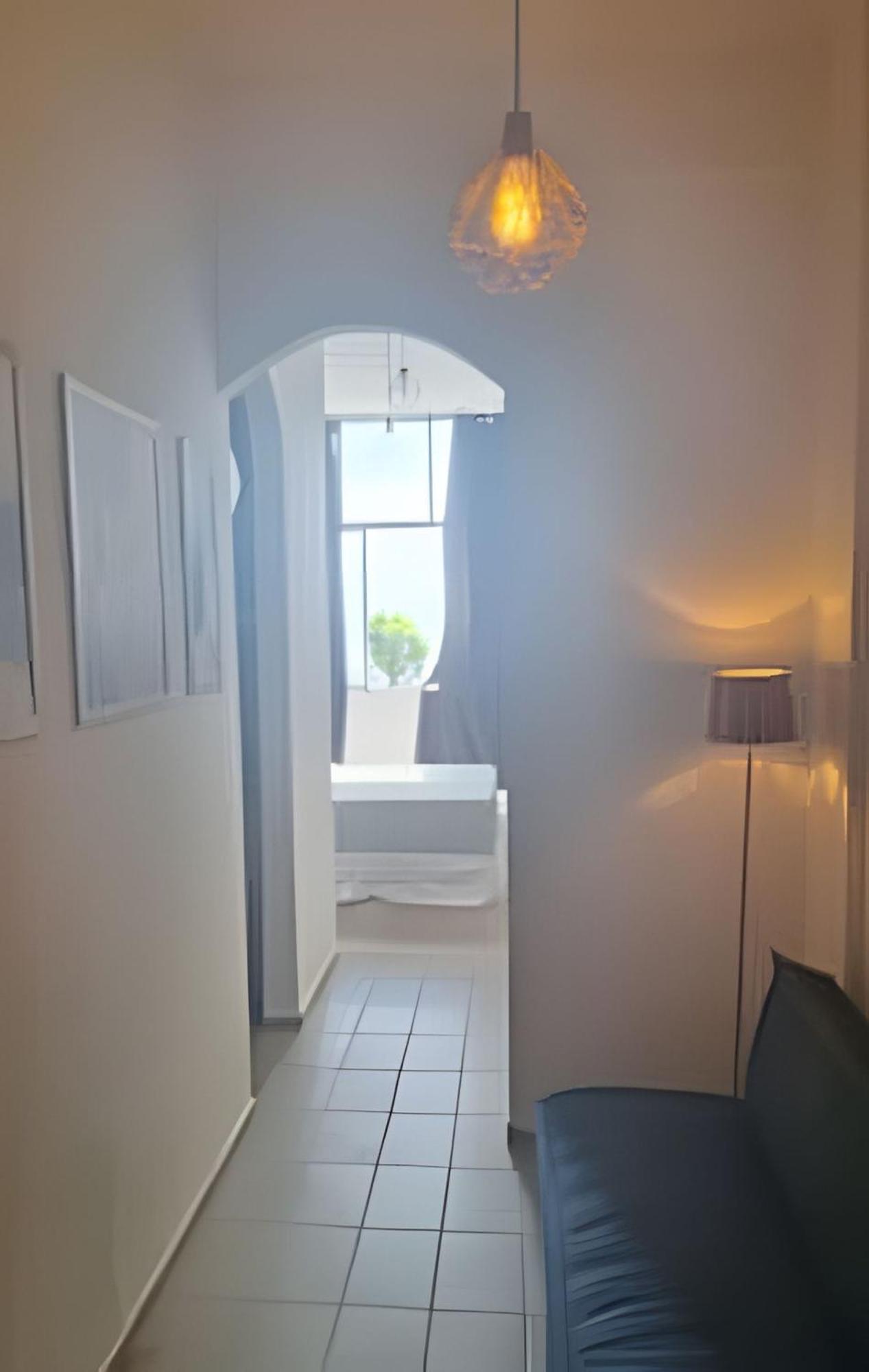 Aos Pes Do Poeta Apartment